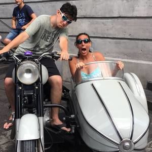 Meet your Posher, Eva